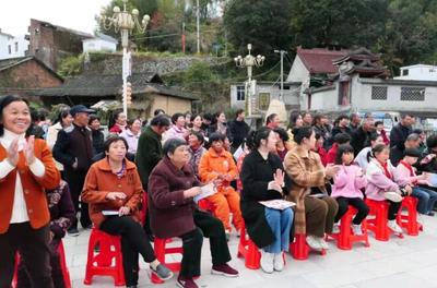 理论宣讲入乡村，人才政策暖民心——市县两级理论宣讲轻骑兵赴柘荣楮坪村宣讲人才政策